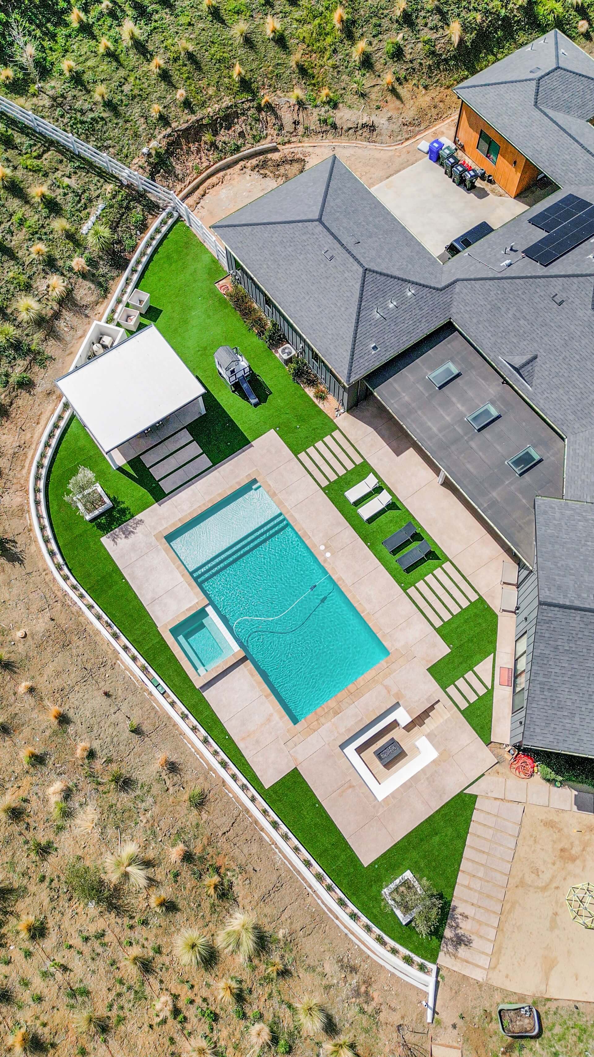 COMPLETE HOME REMODELING